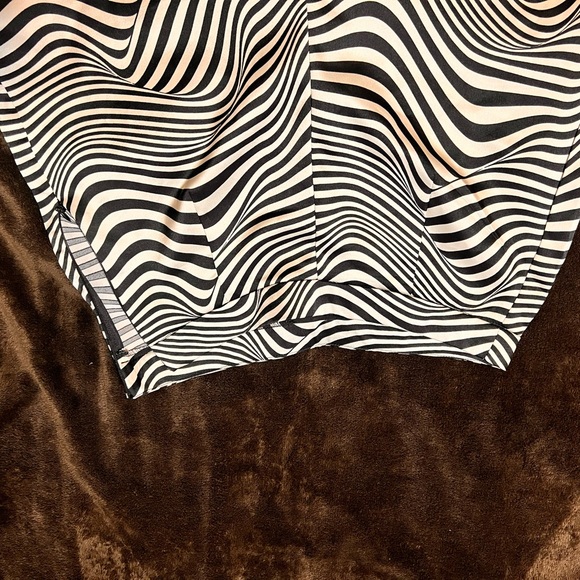 Zebra print silk pants - Picture 2 of 2